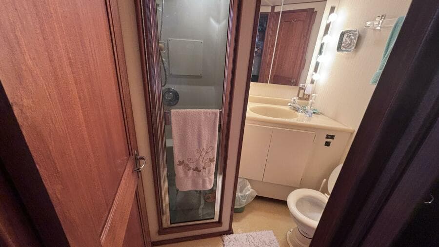 1988 Viking Motor Yacht