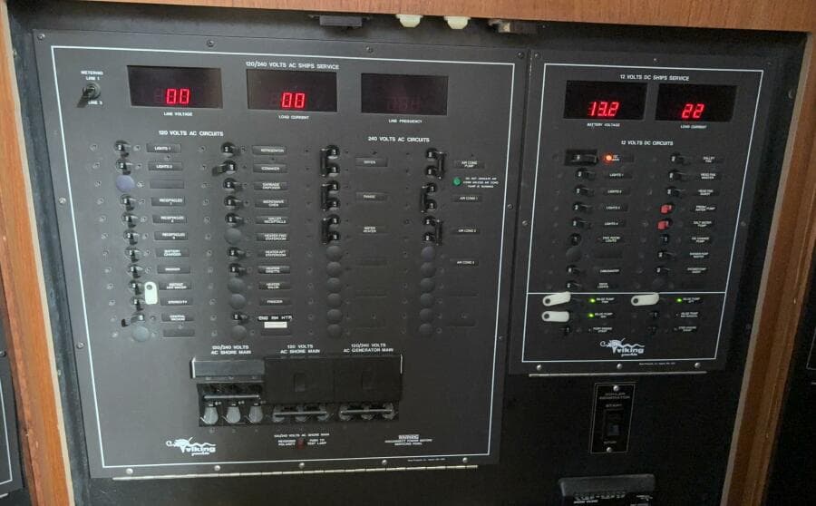 1988 Viking Motor Yacht