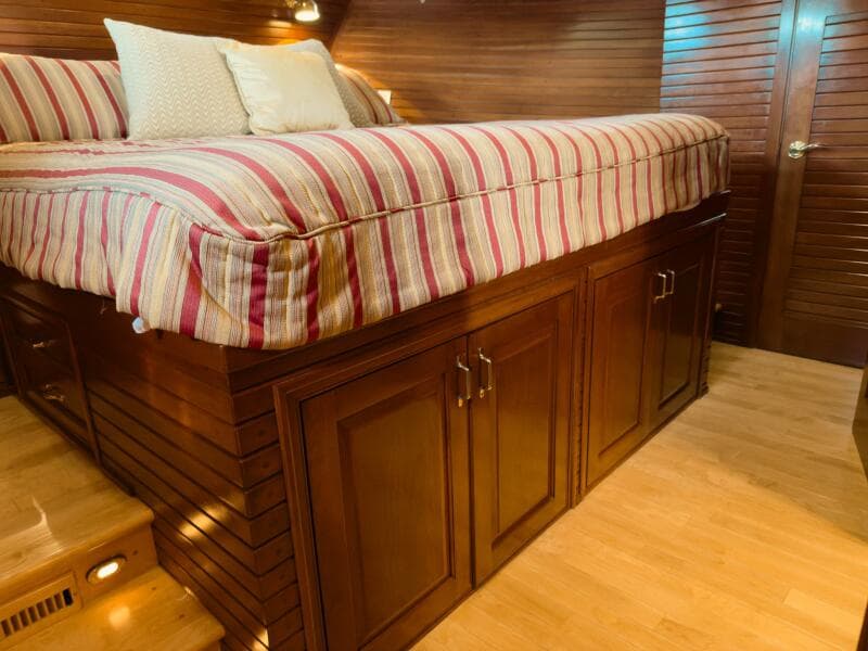 2002 Trawler Custom Aluminum