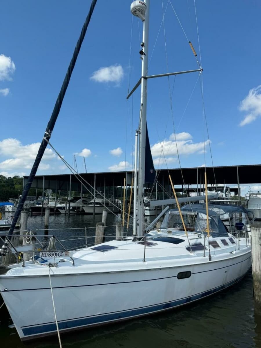 2004 Hunter 386 - Photo 1