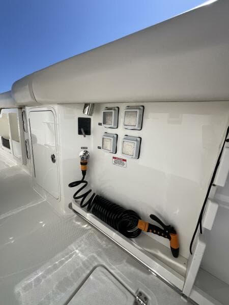 2018 Boston Whaler 38 Outrage - M22