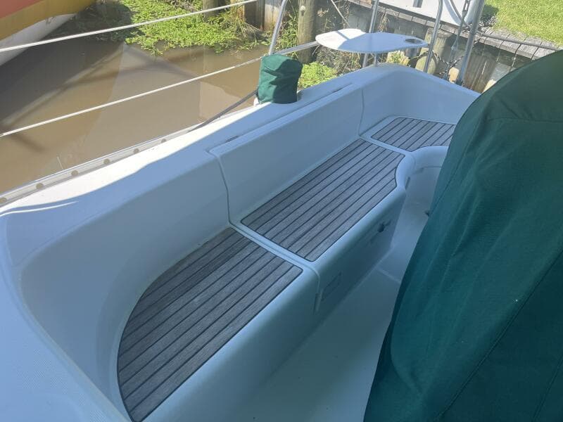 Beneteau Oceanis 381