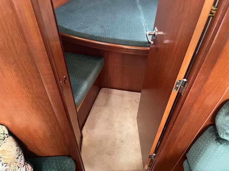 2001 Beneteau Oceanis 381