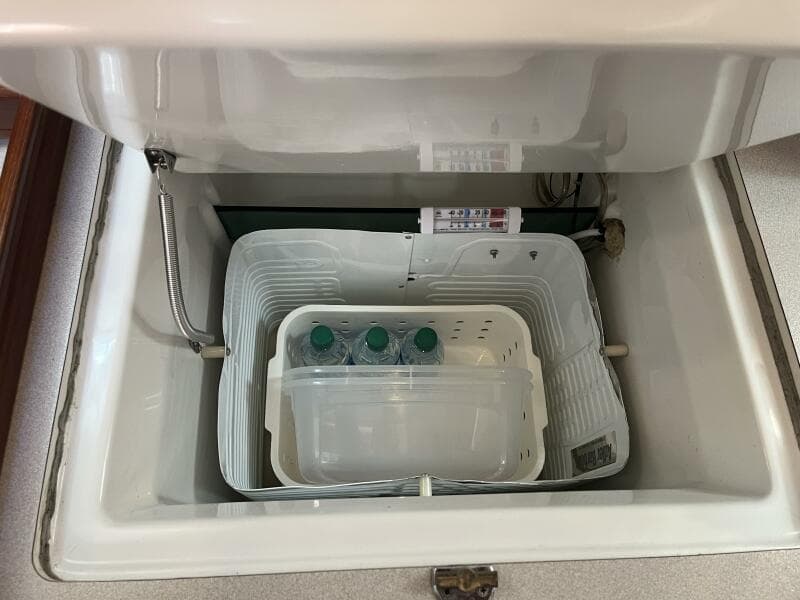 2001 Beneteau Oceanis 381