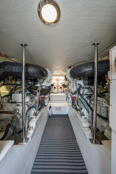 2001 Hatteras 50 Convertible