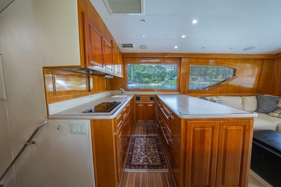 2001 Hatteras 50 Convertible