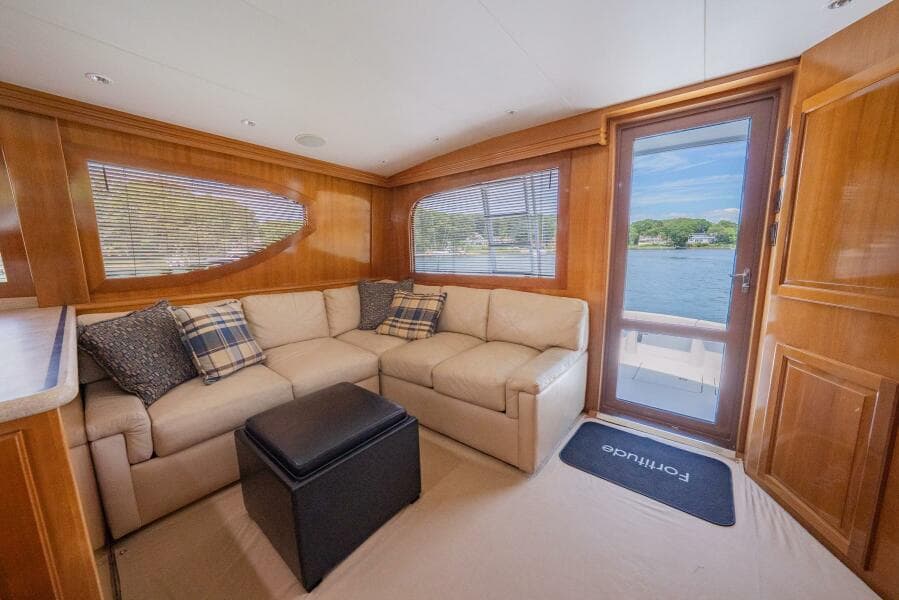 2001 Hatteras 50 Convertible