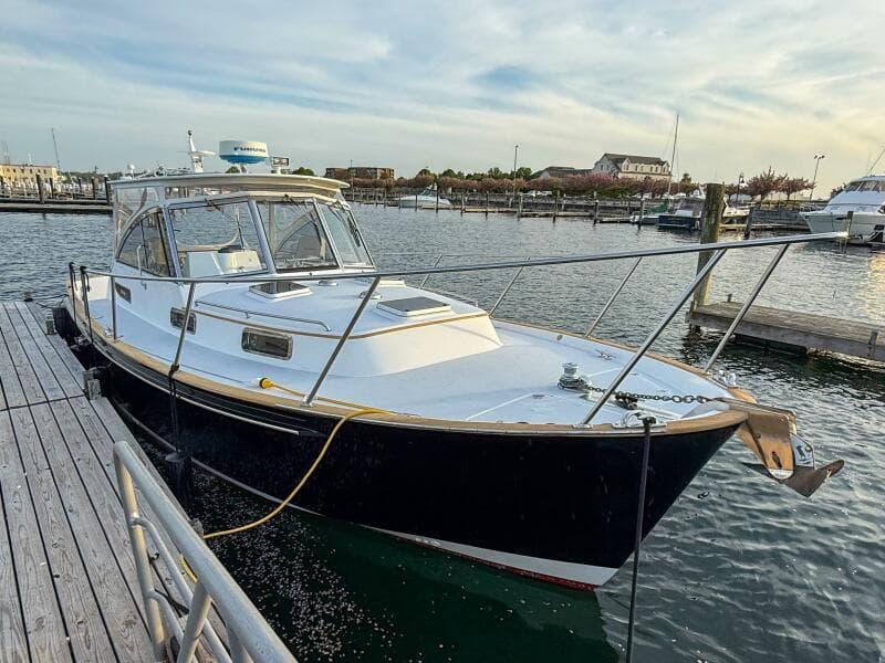 2002 Legacy 34 Express Twin Jet