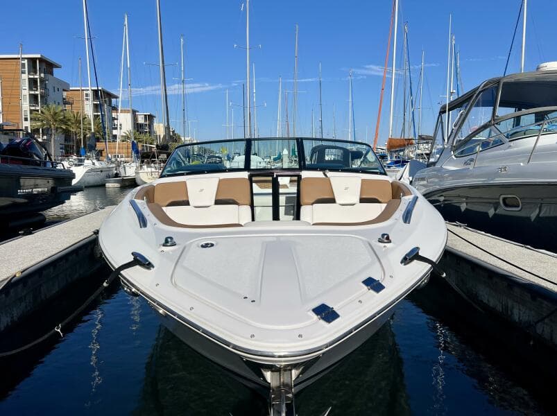 2019 Four Winns H290