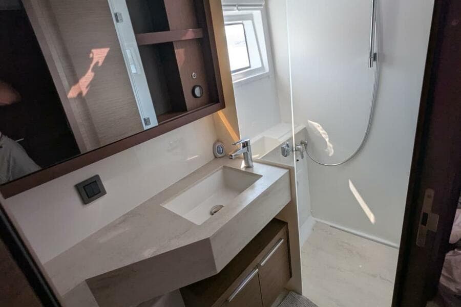 2020 Lagoon  - Photo 45