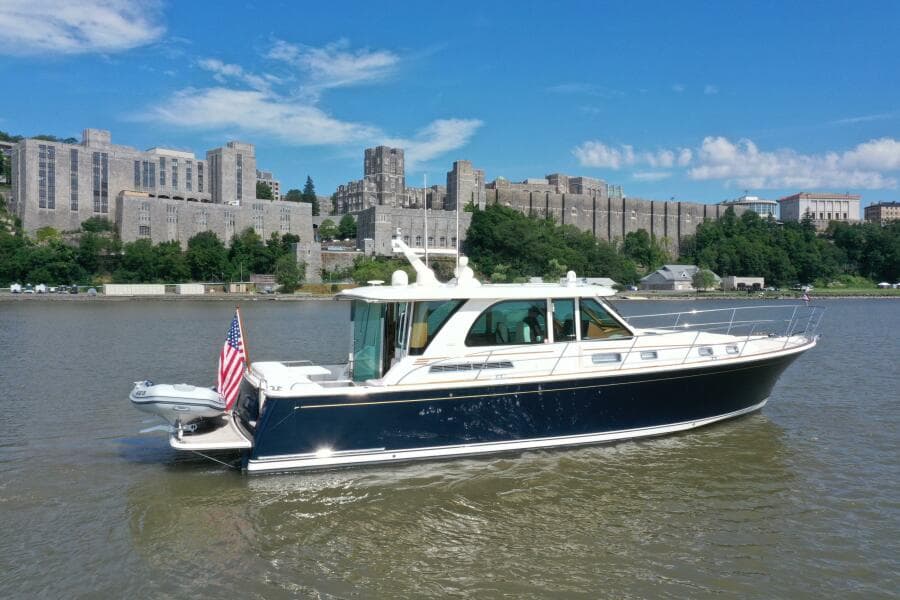 2022 Sabre 45 Salon Express