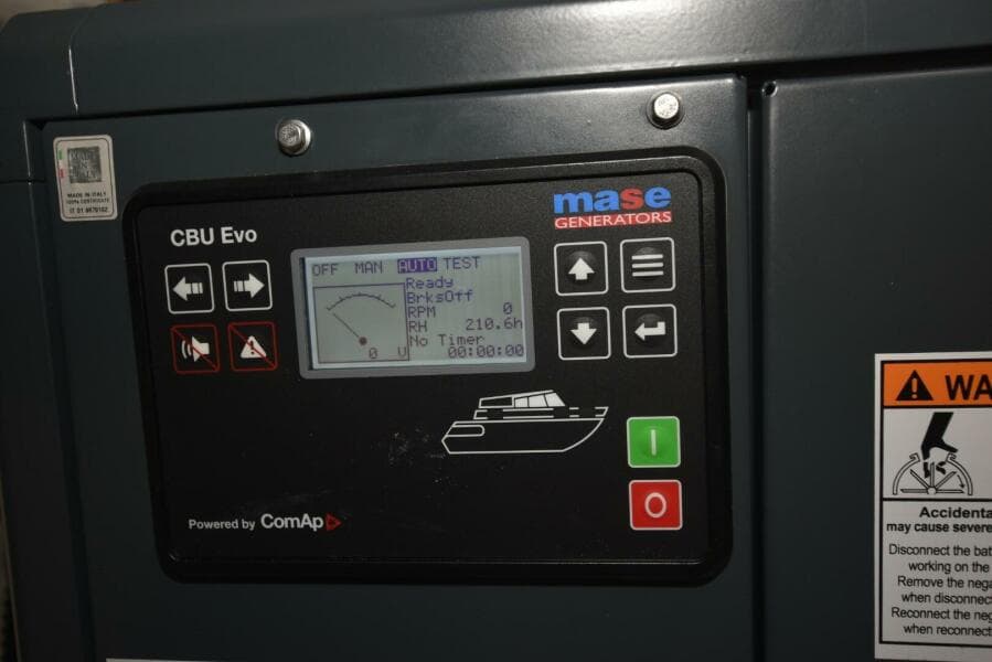 2023 Beneteau Swift Trawler 41 Fly