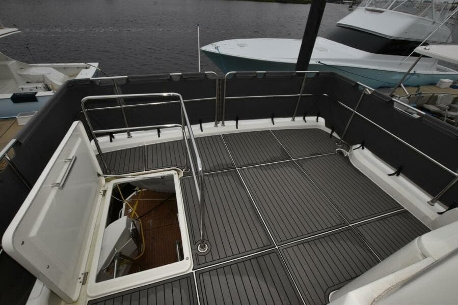 2023 Beneteau Swift Trawler 41 Fly