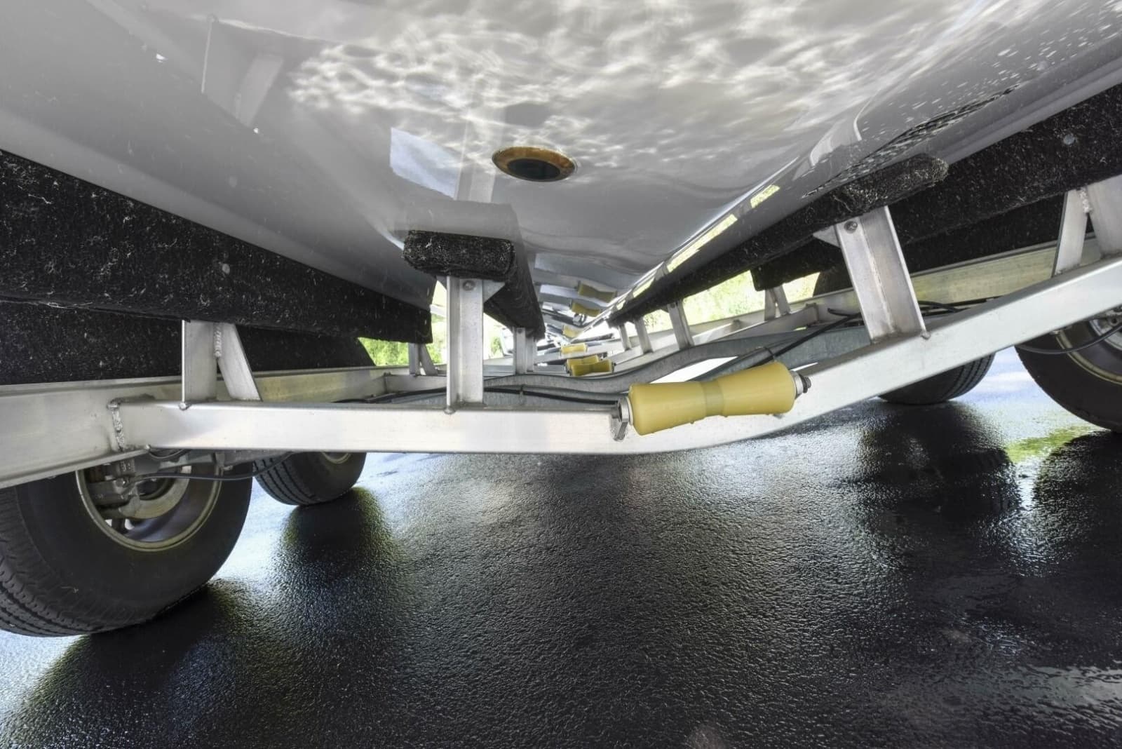 2022 Ranger 2360 Bay - Photo 86