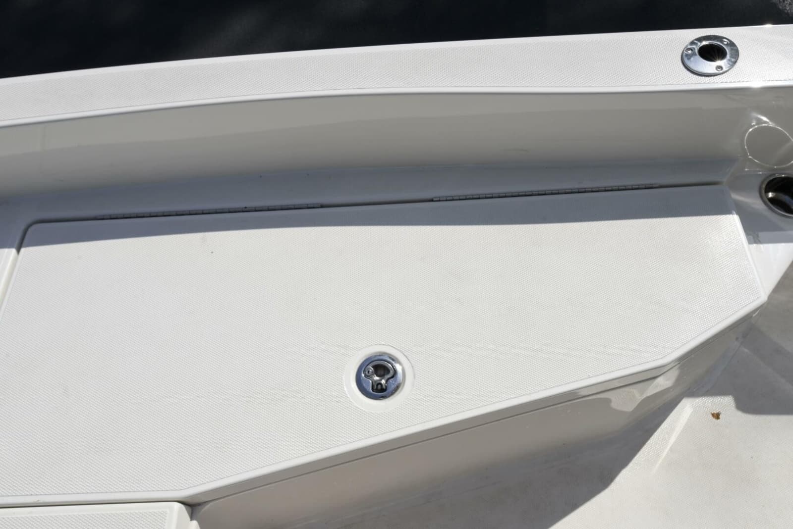 2022 Ranger 2360 Bay - Photo 54