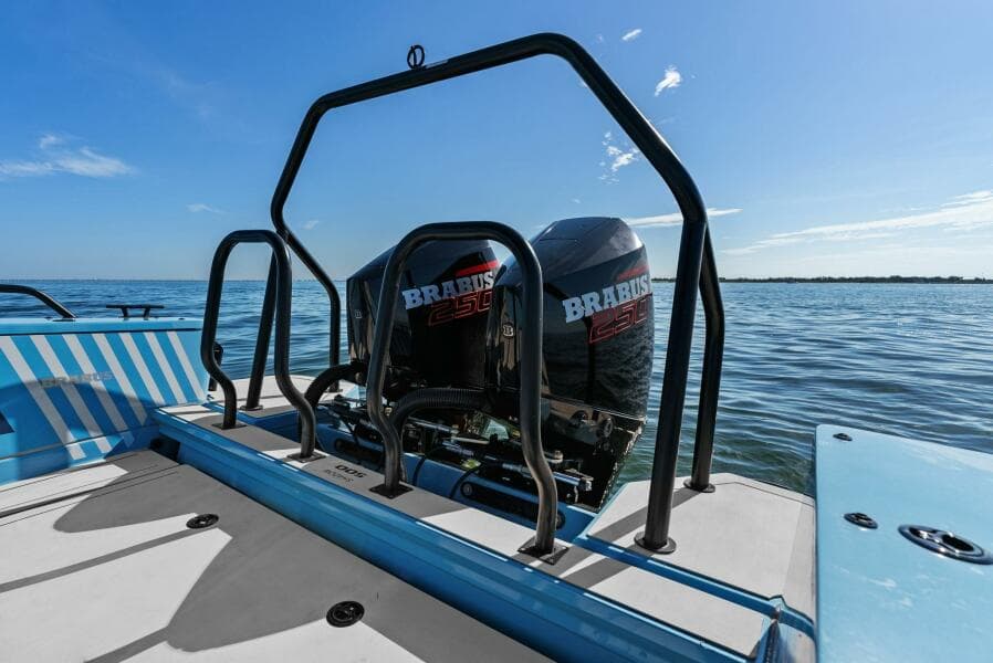 2022 Axopar Brabus Shadow 500 TT - Transom