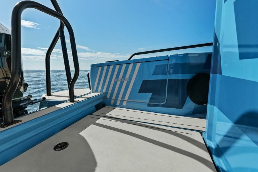 2022 Axopar Brabus Shadow 500 TT - Aft Deck 