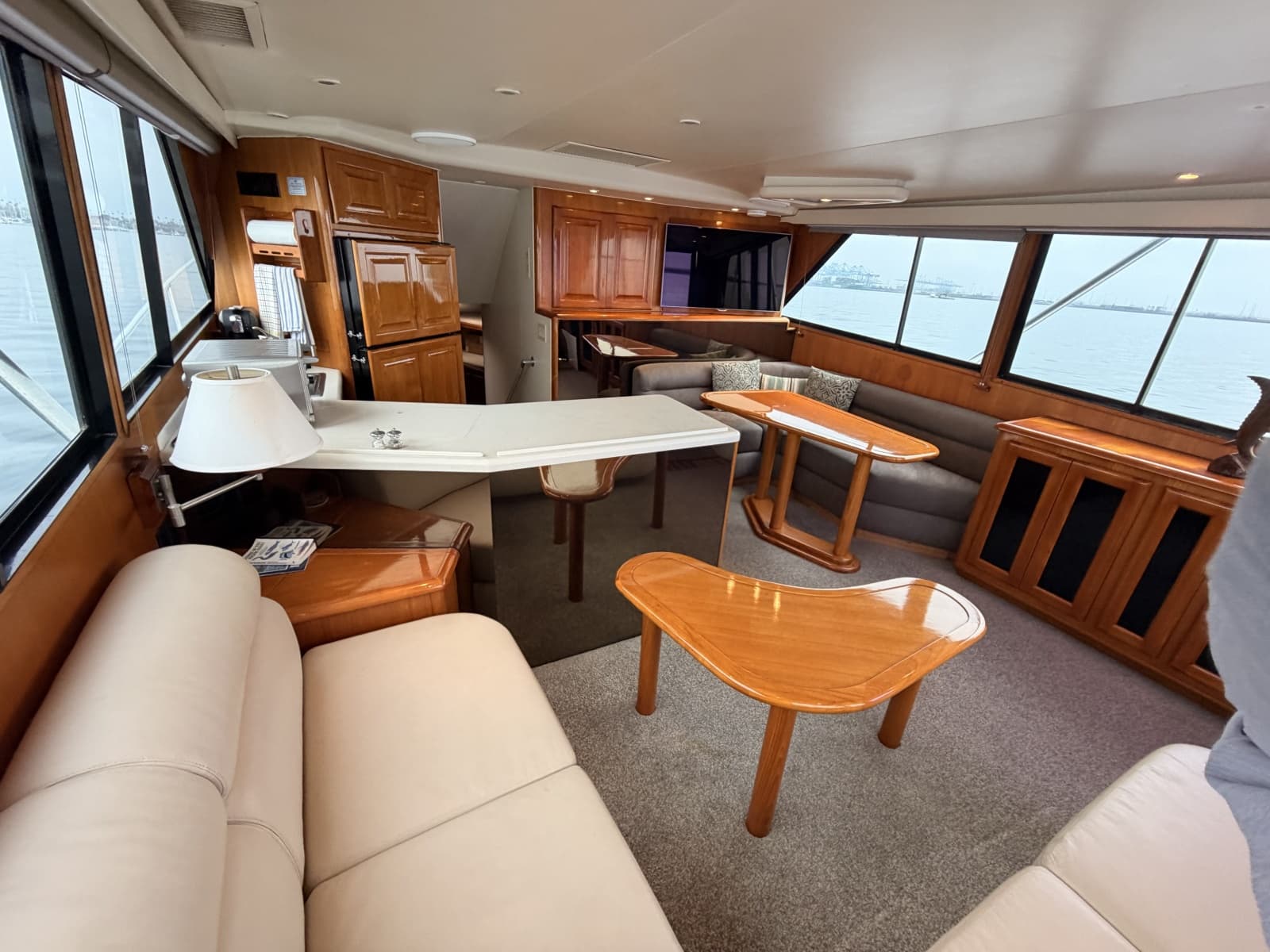 1994 Viking 50 Convertible - Photo 6