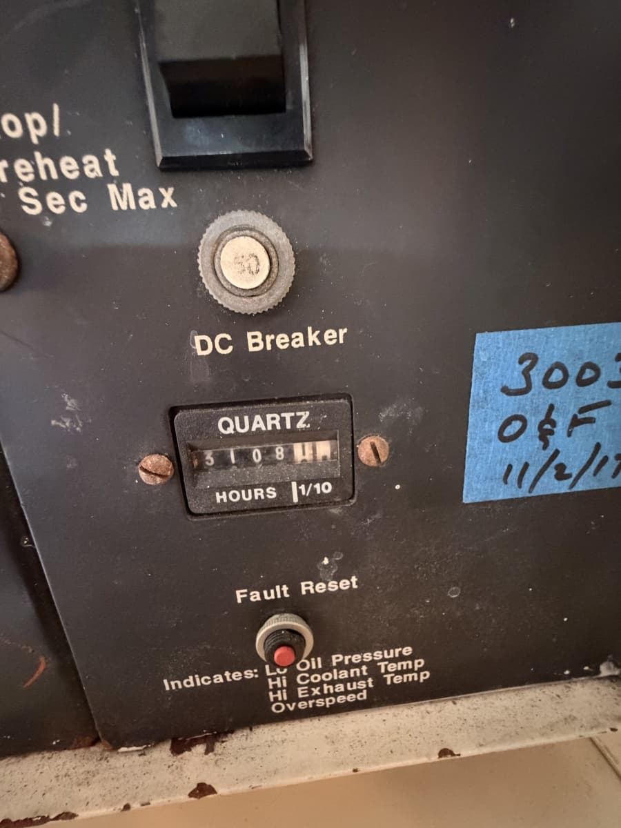 1994 Viking 50 Convertible - Photo 45