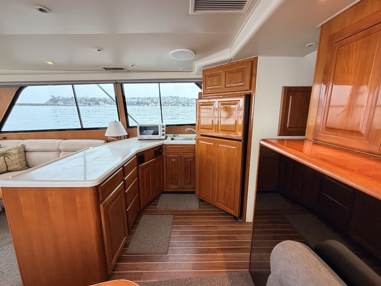 1994 Viking 50 Convertible - Photo 11