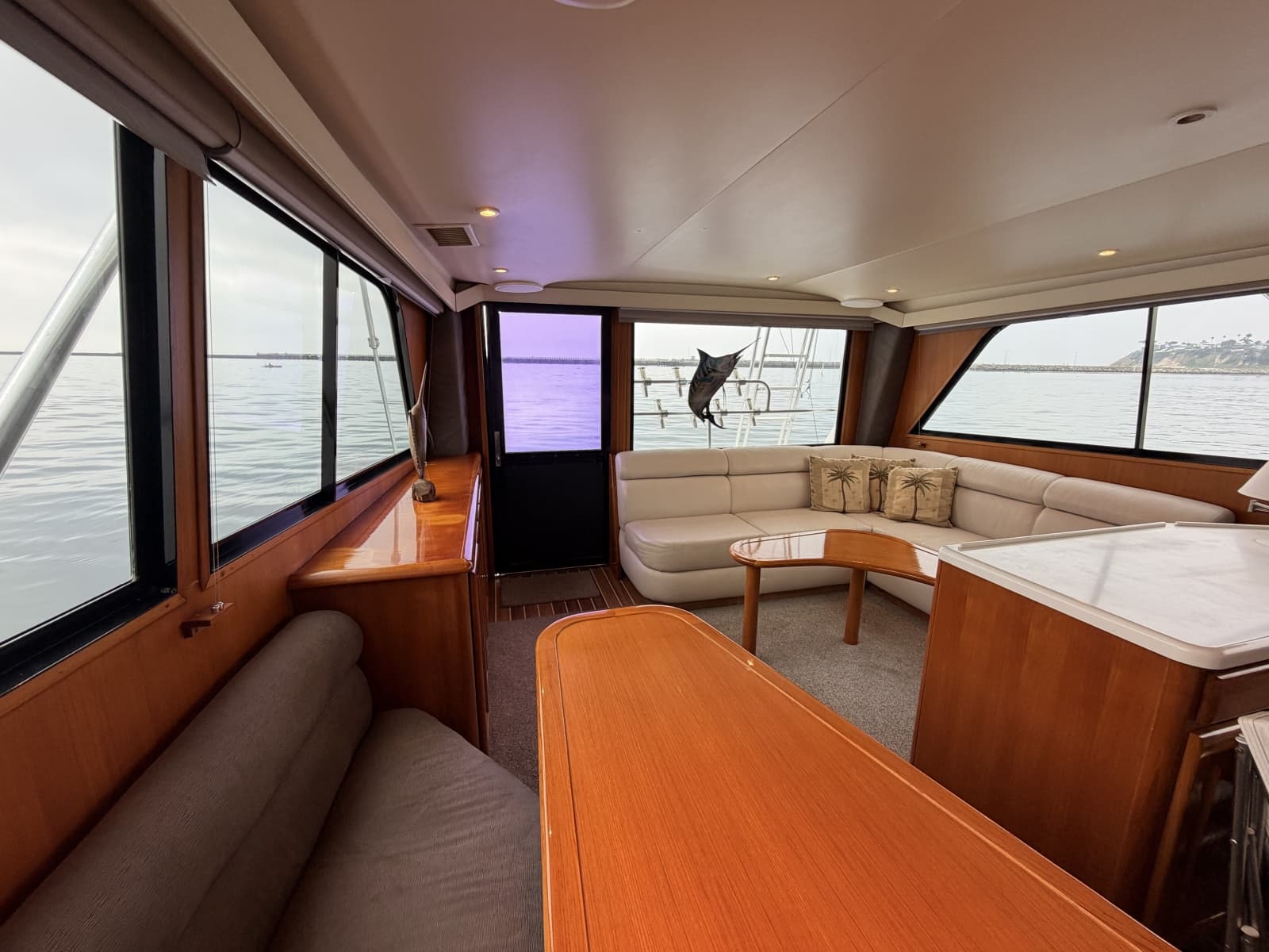 1994 Viking 50 Convertible - Photo 9