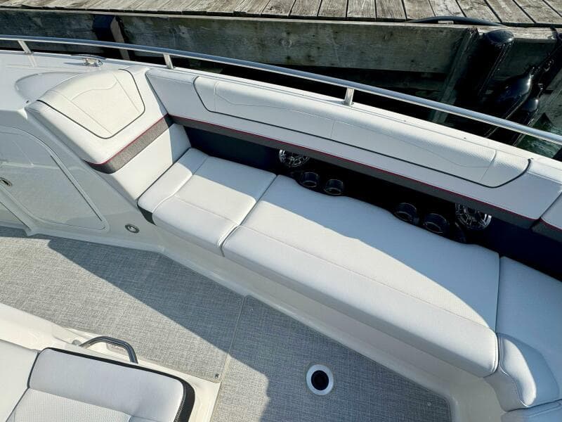 2024 Formula 350 Crossover Bowrider