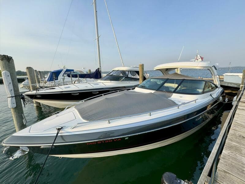 2024 Formula 350 Crossover Bowrider