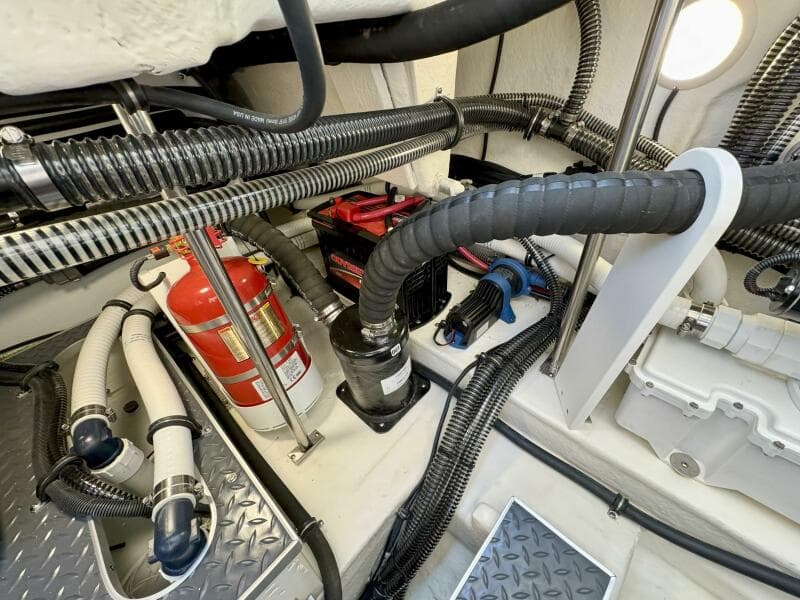 2024 Formula 350 Crossover Bowrider