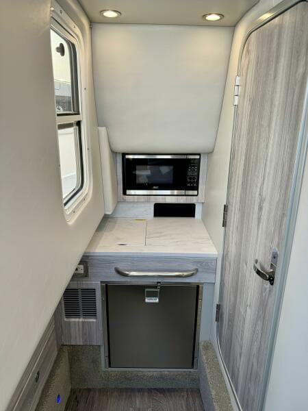 2024 Formula 350 Crossover Bowrider