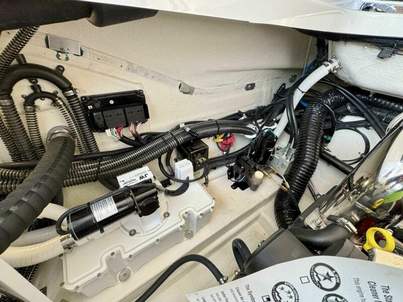 2024 Formula 350 Crossover Bowrider