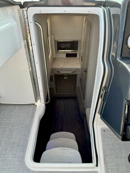 2024 Formula 350 Crossover Bowrider