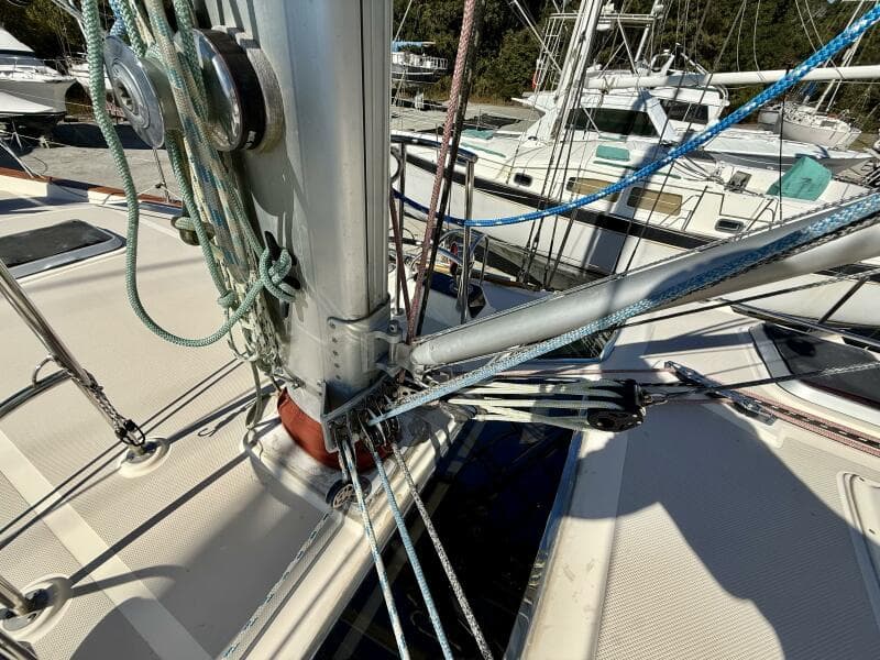 2005 Island Packet 485