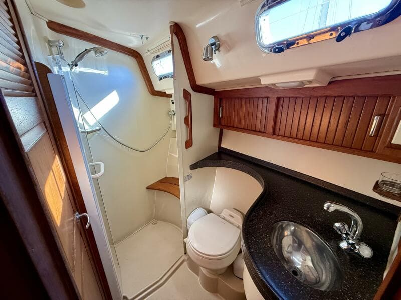 2005 Island Packet 485