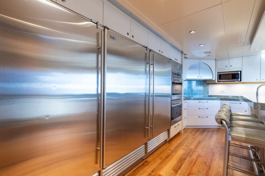 2001 Delta Marine Tri-Deck