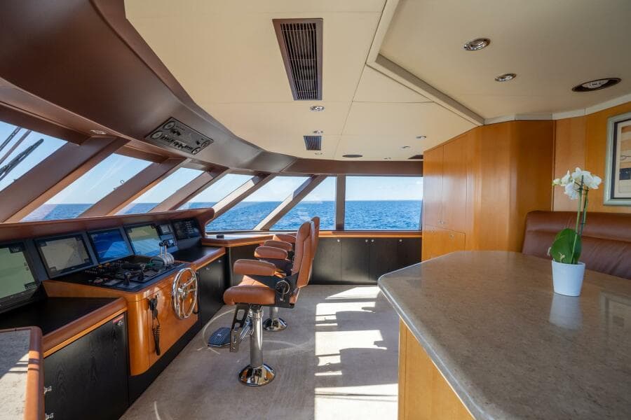 2001 Delta Marine Tri-Deck