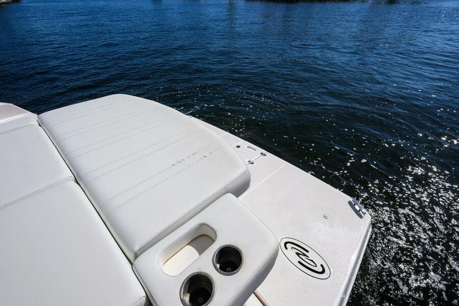 2020 Regal 35 Sport Coupe