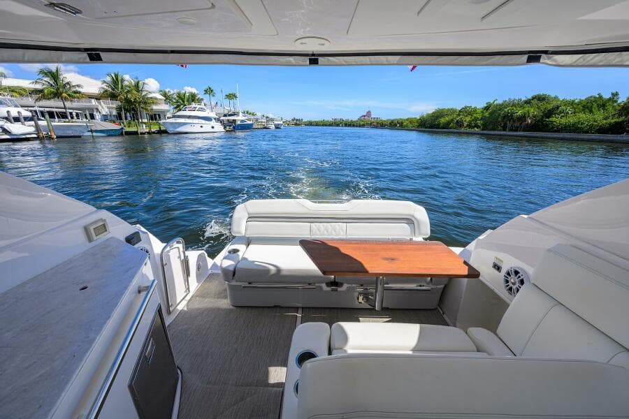 2020 Regal 35 Sport Coupe