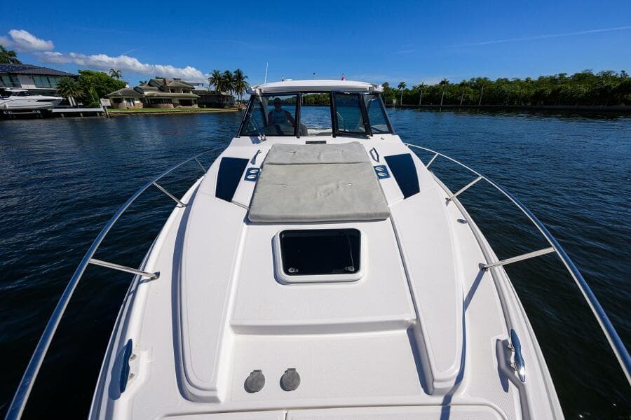 2020 Regal 35 Sport Coupe