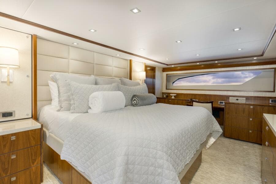 2016 92 Viking Enclosed Bridge Touche Master Stateroom  (2)