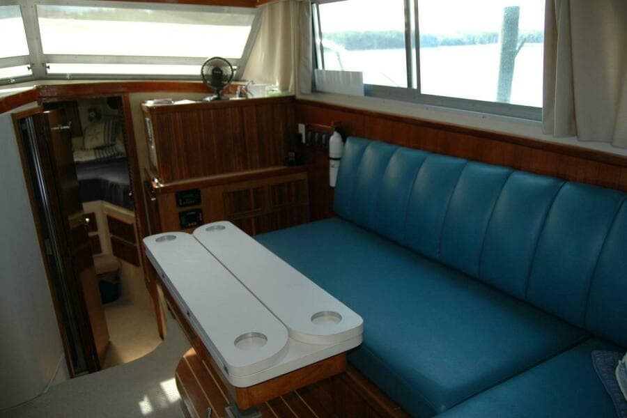 1987 Bertram 33 Sport Fisherman