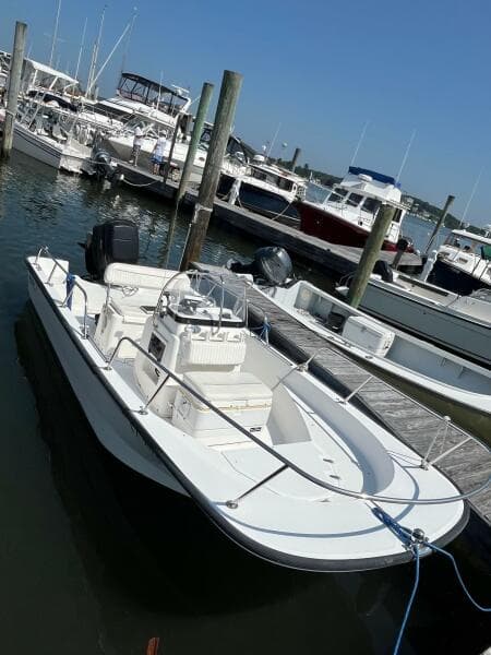 2004 Boston Whaler  - Photo 1