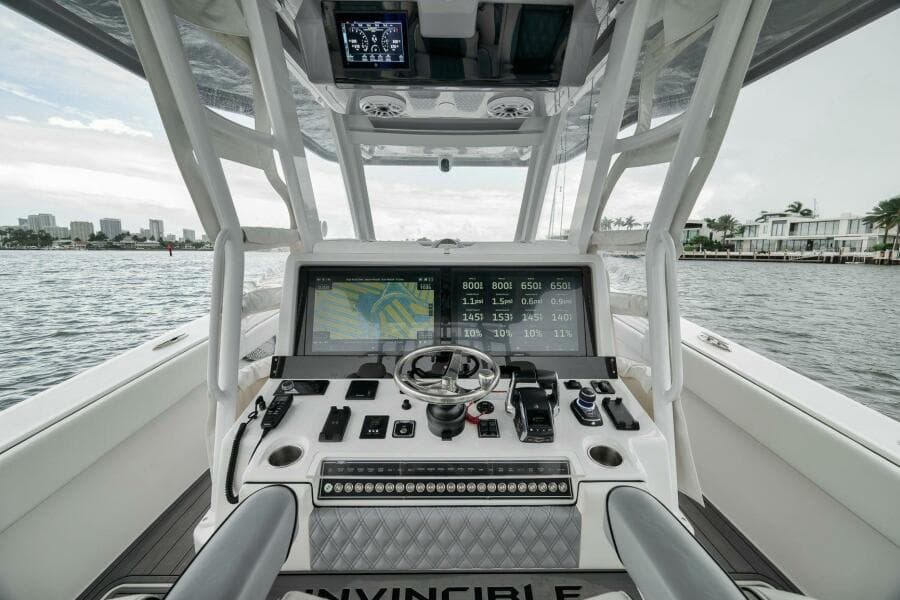 2024 Invincible 43 Open