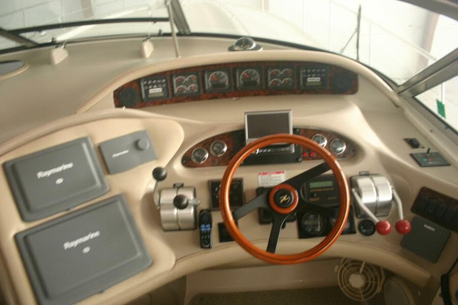 1998 Sea Ray 540 Sundancer