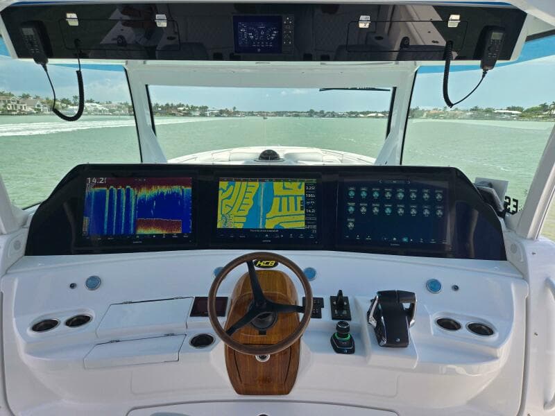 2024 HCB 65 Estrella