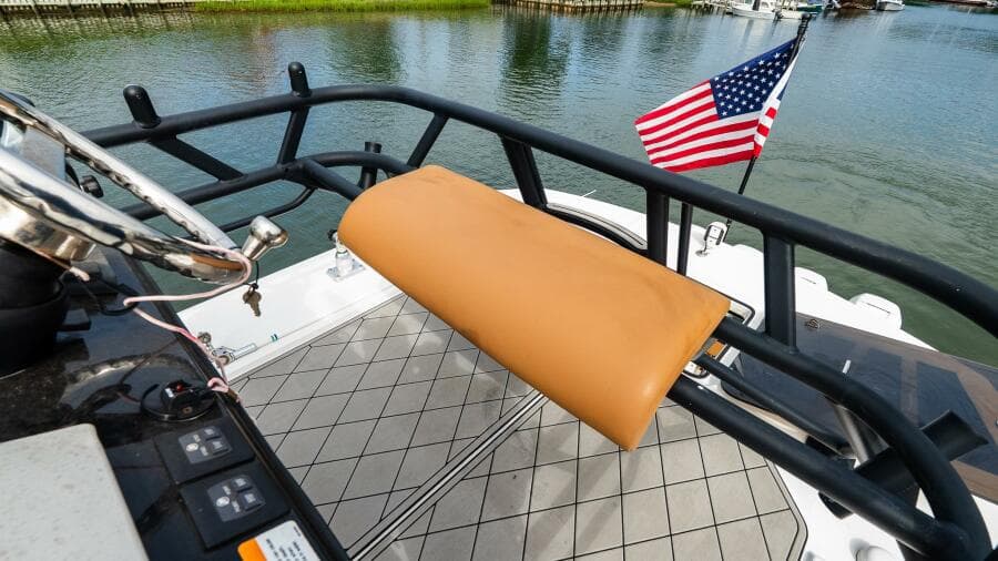 2021 Wellcraft 402 Fisherman