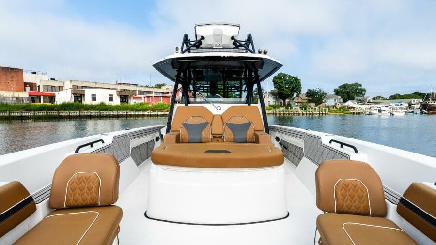 2021 Wellcraft 402 Fisherman