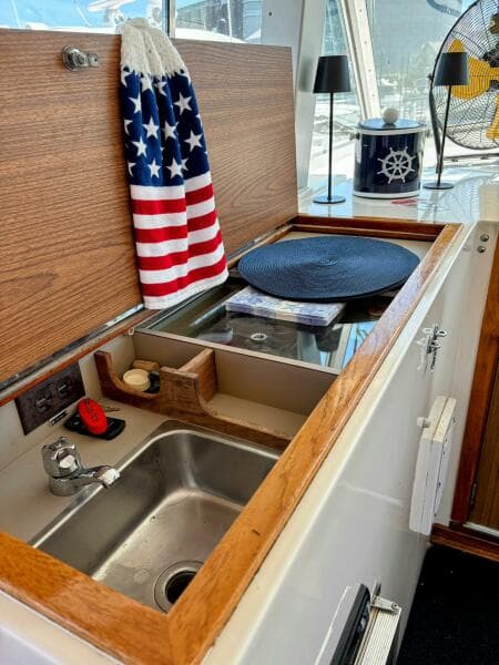 1977 Bertram 42 Motor Yacht