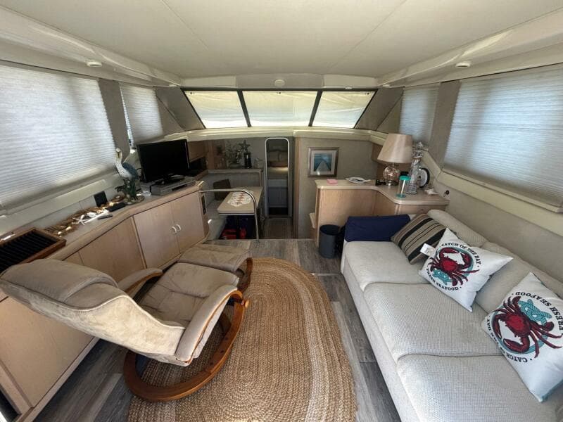 1990 Silverton 34 Convertible