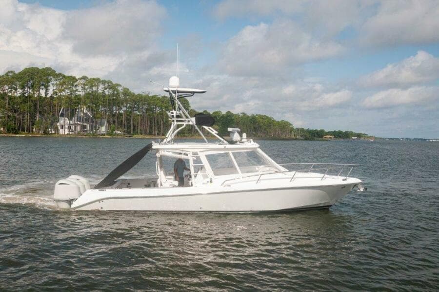 2018 Everglades 350 LX