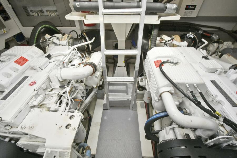 2018 Prestige 560 Fly